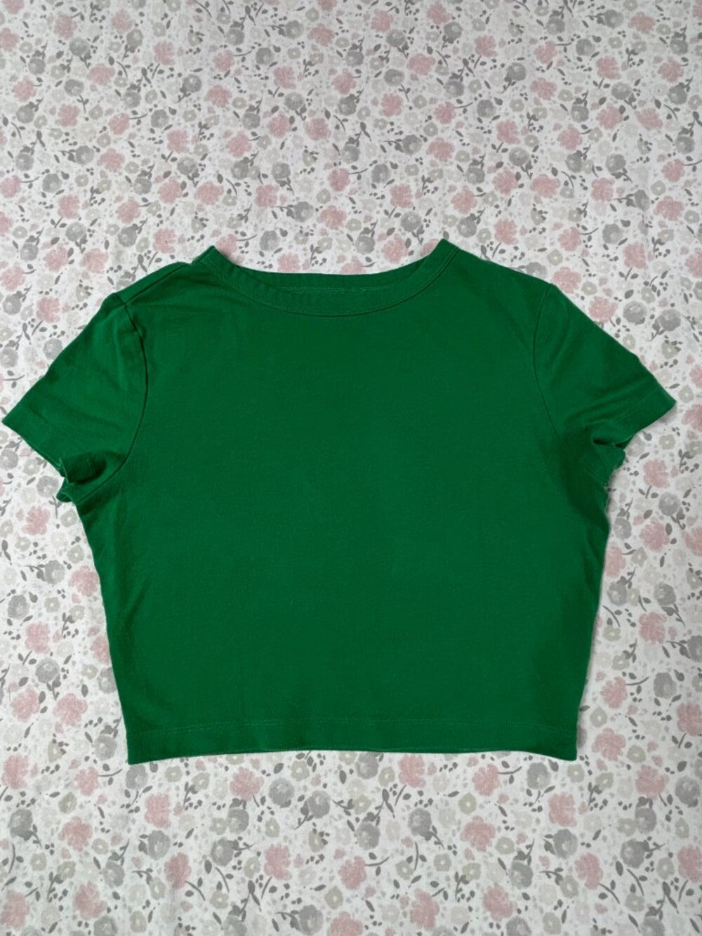 Wild Fable Women's Small Top - Short Sleeved - High Crew Neck - Green